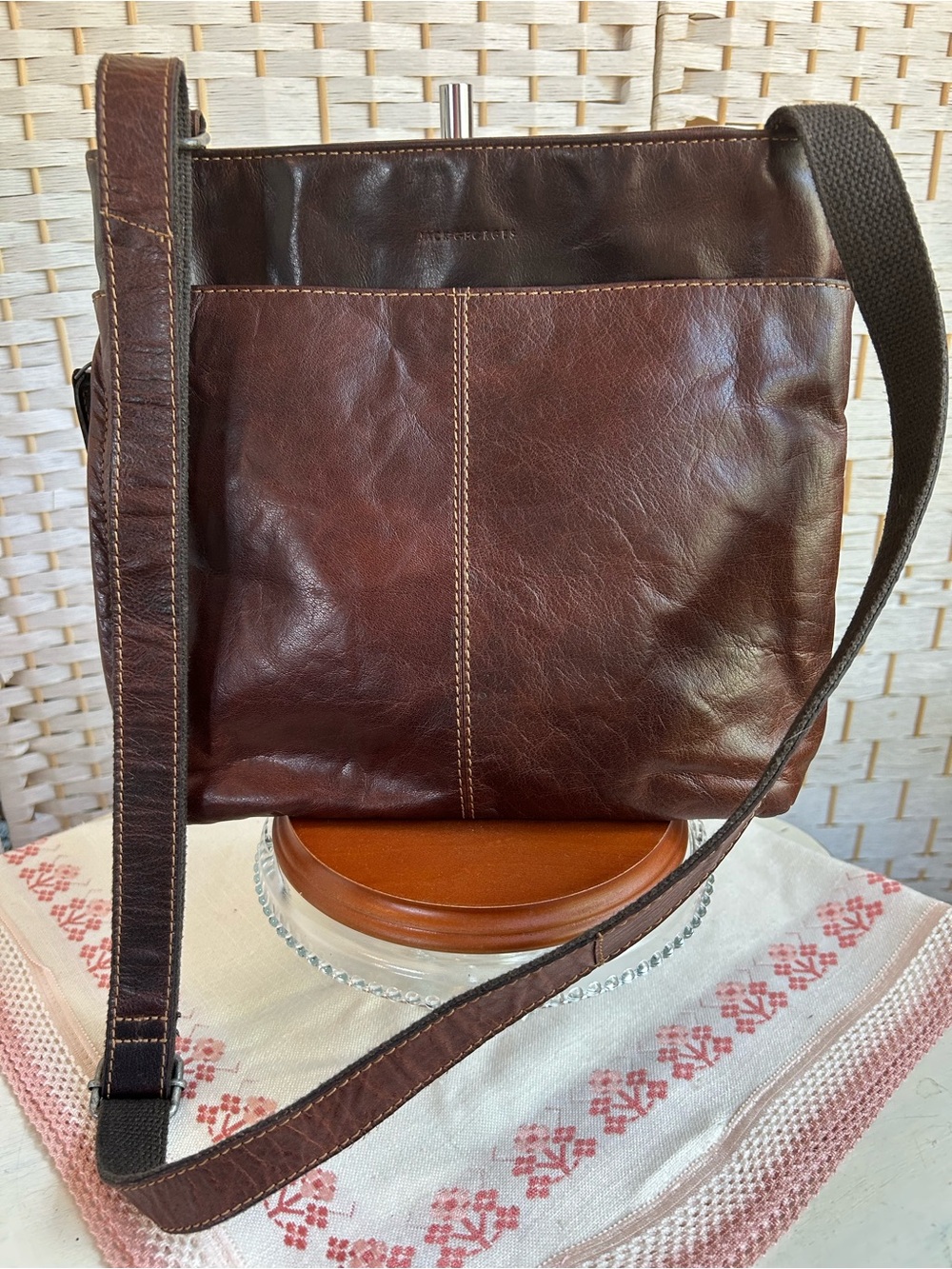 JACK  GEORGES Dark Brown Buffalo Leather Crossbody Bag 3 Outer Pockets Like New